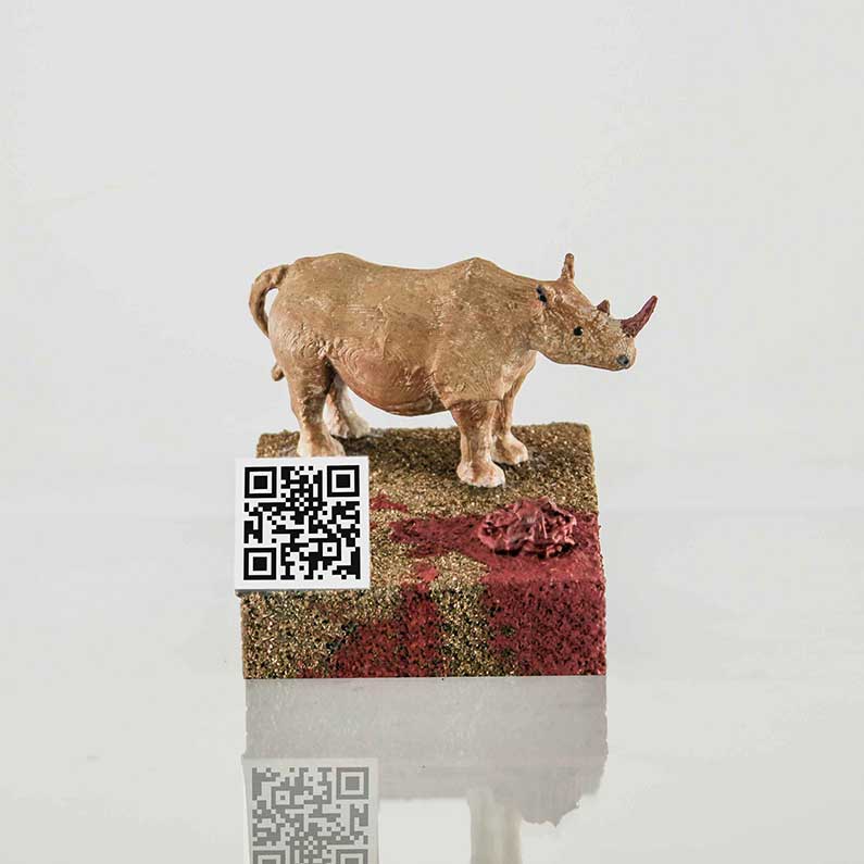 3D ilustracija na kojoj je posljednji nosorog s QR kodom